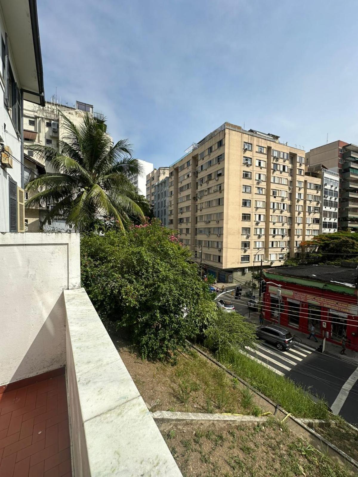 Casa Em Copacabana Proxima A E Metro